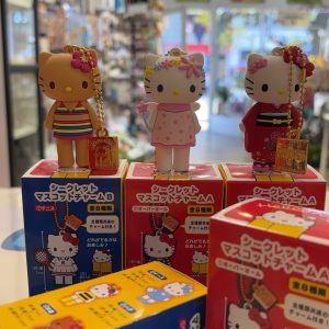 Hello Kitty Secret Mascot Charm Blind Box – 8 Surprise Outfits & Cute Bag Charms | Series A & B